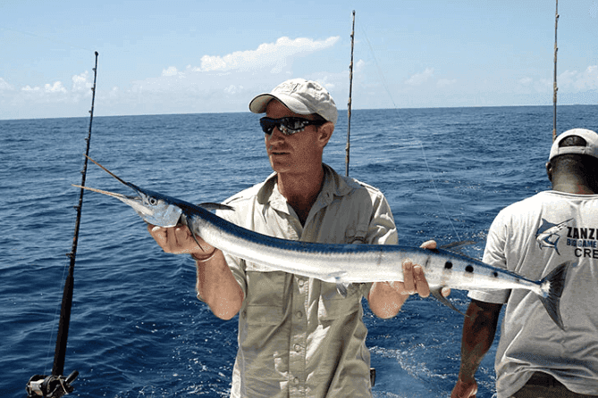 Индивидуальная рыбалка на катамаране Pelagic — изображение 6