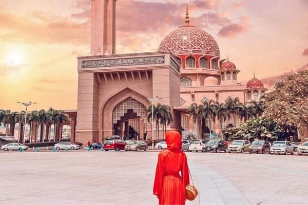 Putrajaya: City of the Future